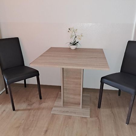 Studio Apartments Maslinik Krk Town Bagian luar foto