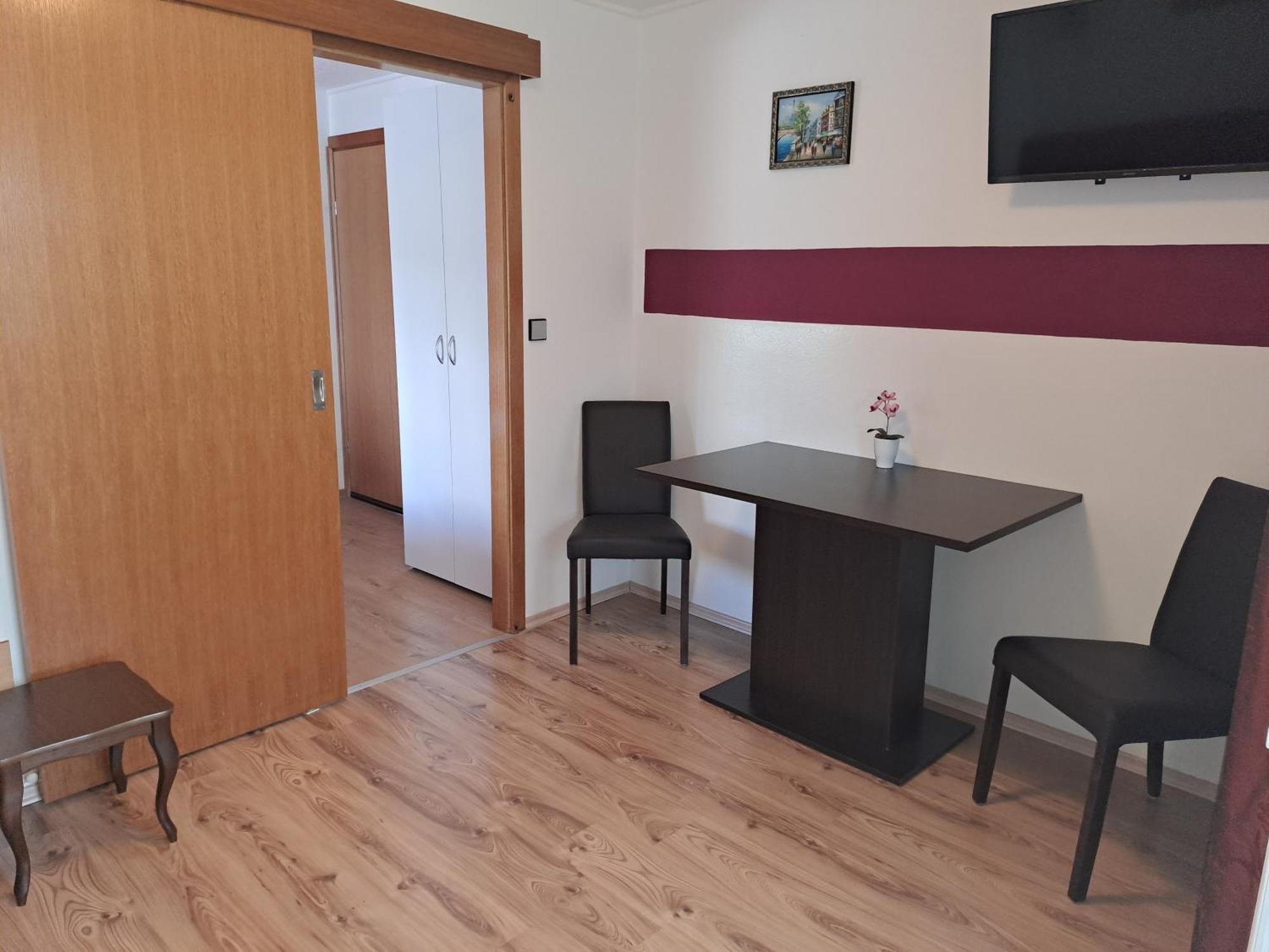 Studio Apartments Maslinik Krk Town Bagian luar foto