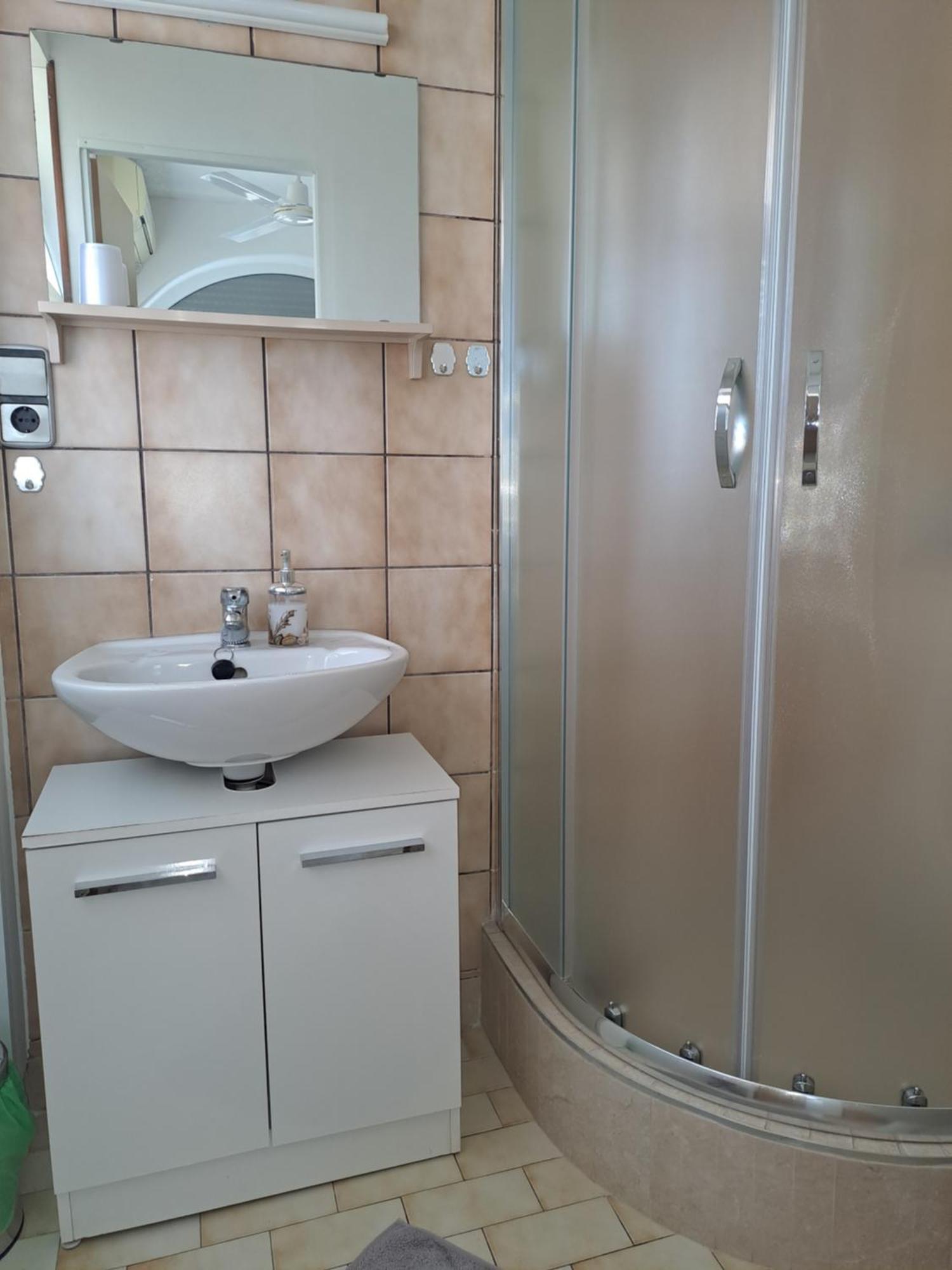 Studio Apartments Maslinik Krk Town Bagian luar foto