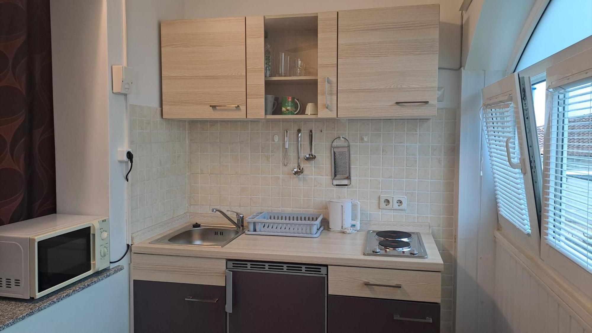 Studio Apartments Maslinik Krk Town Bagian luar foto