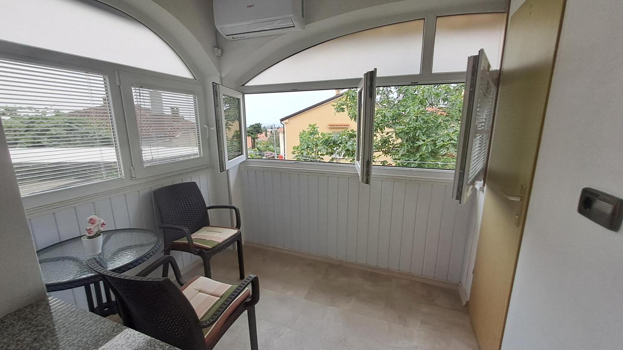 Studio Apartments Maslinik Krk Town Bagian luar foto